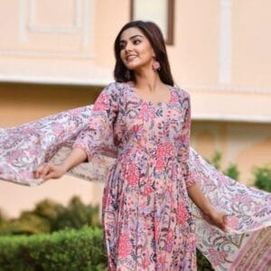 Elegant Kurta Set: Women's Cotton Blend with Pants
